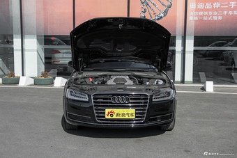 2016款奥迪A8L 3.0T自动45TFSI quattro舒适型
