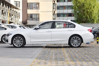 2019款宝马3系2.0T自动时尚型320Li xDrive