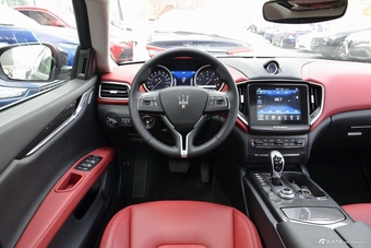 2018款Ghibli 3.0T自动350Hp 标准版