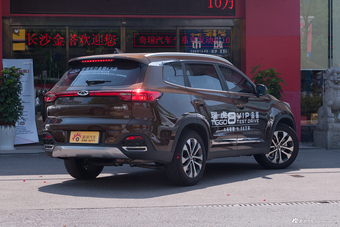 2018款瑞虎8 1.5T自动尊贵型 5座