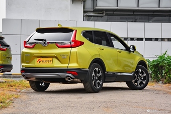2017款CR-V 1.5T 240TURBO自动四驱尊贵版