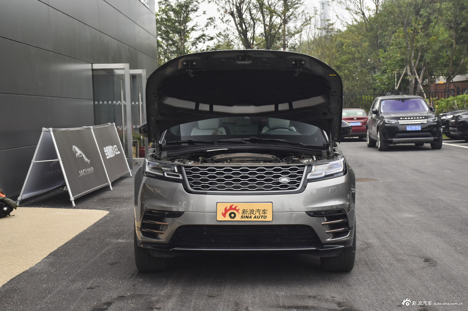 2018款揽胜星脉3.0T自动P380 R-DYNAMIC SE