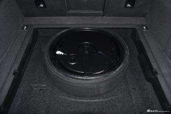 2017款奥迪Q5 2.0T自动40TFSI舒适型 