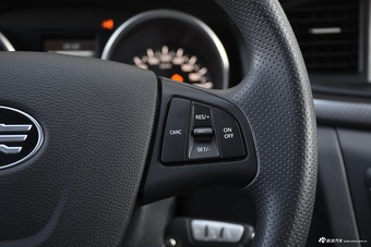 2016款奔腾B50 1.6L自动豪华型