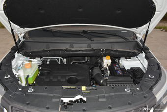 2018款北汽幻速S7 1.5T 手动尊贵型