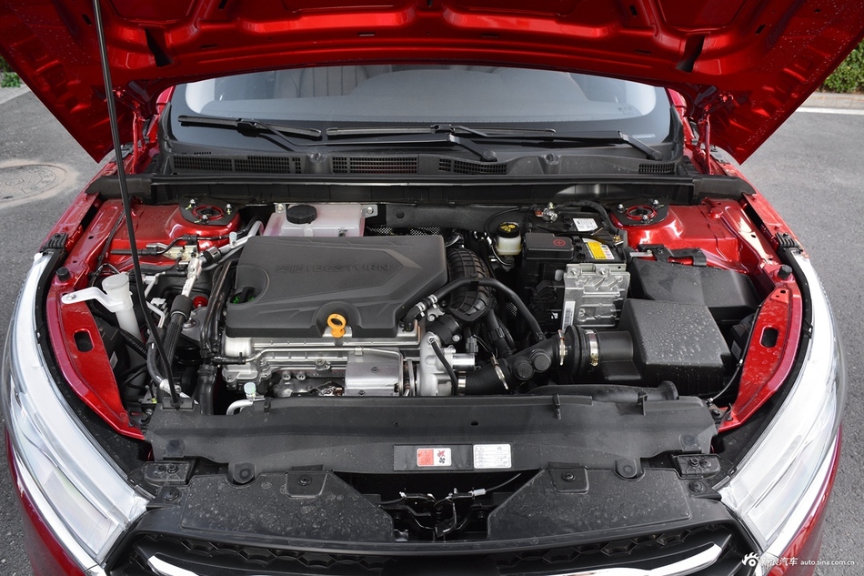 2018款奔腾B50 1.4T自动20周年纪念版