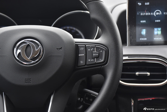 2017款风神AX4 1.6L自动潮尚型