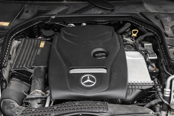 2016款奔驰C级2.0T自动C 200 L运动型