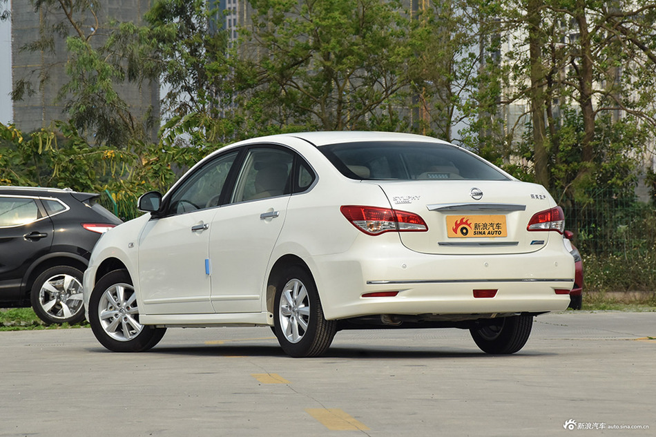 轩逸/雷凌/朗逸 三车对比想要逼死谁？