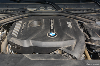 2018款宝马3系GT 2.0L自动320i M运动型