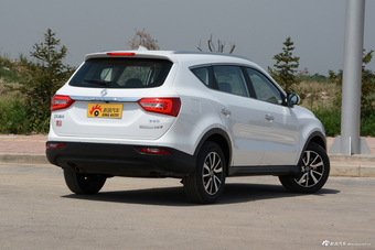 2016款风光580 1.5T手动豪华型