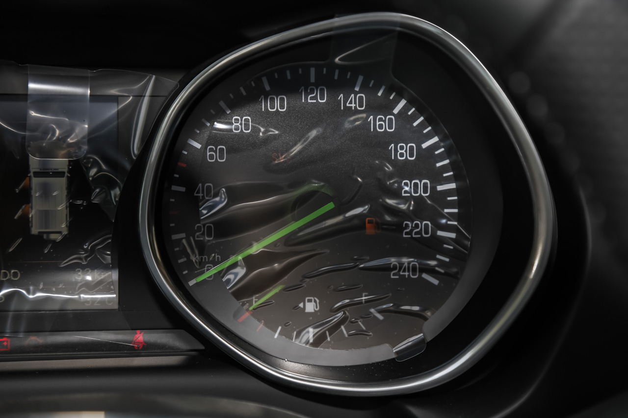 2016年北京BJ80 2.3T自动尊贵版