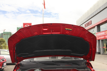 2016款北汽幻速H3F 1.5L手动豪华型7座