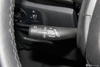 2018款荣威RX3 1.3T自动互联网智尊版