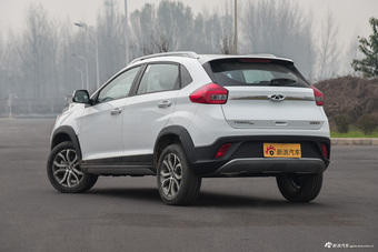 2017款瑞虎3X 1.5L手动时尚版