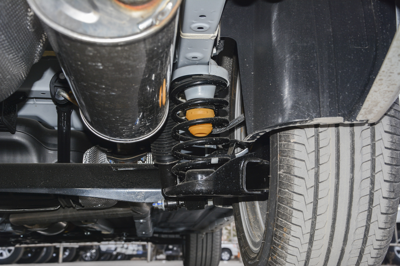 2018款北汽绅宝D50 1.5L CVT尊贵智联版 