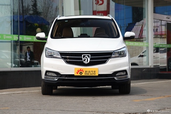 2017款宝骏730 1.8L AMT智能手动尊享型7座