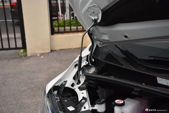 2018款埃尔法改款3.5L自动尊贵版