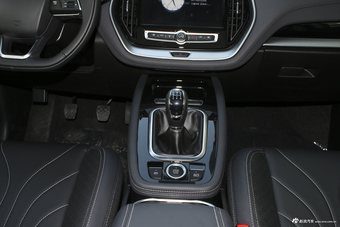 2018款捷途X70 1.5T手动悦行版