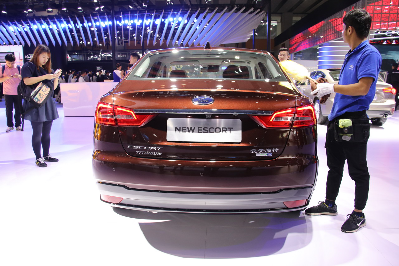 2018广州车展实拍：福睿斯