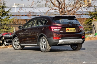 2018款吉利远景S1 1.5L手动锋享型