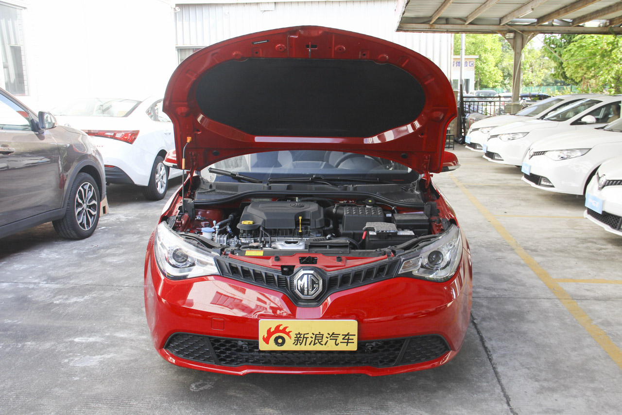 2016款名爵锐行1.5L自动风尚版