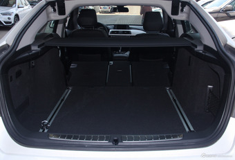 2017款宝马3系GT 2.0L自动320i时尚型