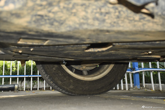 2016款傲虎 2.5L自动经典版