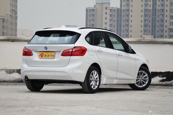 2016款宝马218i 时尚型