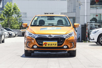 2015款比亚迪秦1.5T自动双冠旗舰版