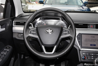 2018款骏派A50 1.5L手动智联豪华型 