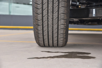 2017款瑞虎7 SPORT 1.5T自动精英版