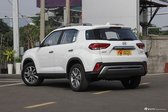 2018款现代ix35 2.0L自动两驱智勇·畅享版