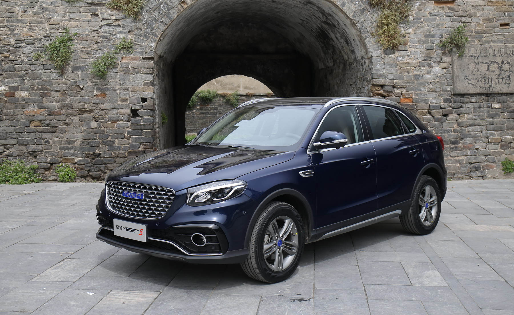 2018款君马MEET3 1.5T 自动豪华型