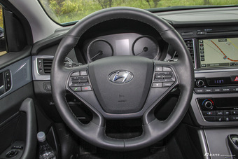 索纳塔九 2015款 2.4L TOP旗舰型