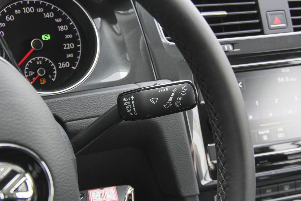 2018款高尔夫1.4T自动舒适型230TSI