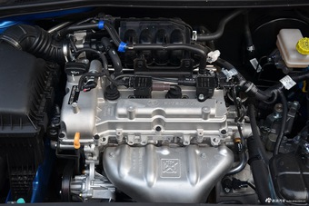 2016款宝骏310 1.2L手动豪华型 碧海蓝