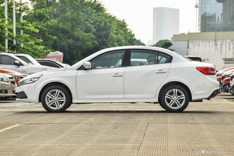 2016款骏派A70 1.6L手动技术型