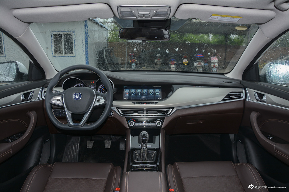 2018款逸动1.6L GDI手动尊尚型