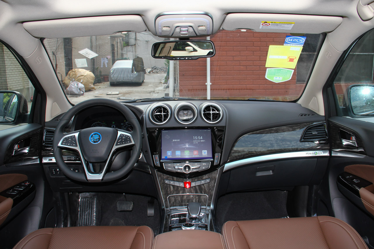 	2017款比亚迪唐100 2.0T