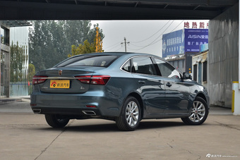 2017款荣威i6 1.0T手动豪华版16T