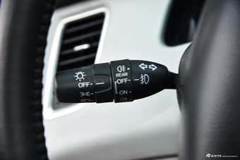 2015款纳5 1.8T自动旗舰型