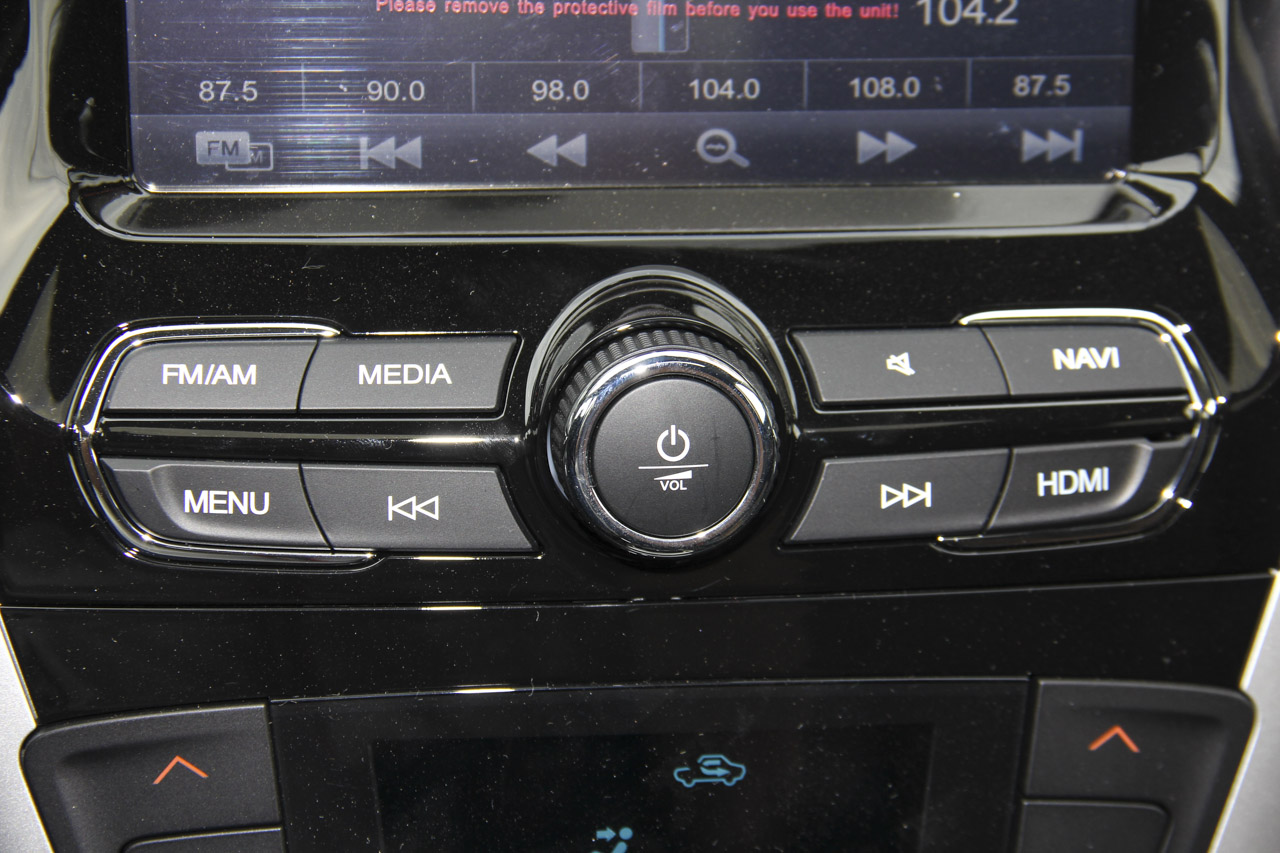 2016款传祺GS5 Super 1.8T自动四驱周年纪念版