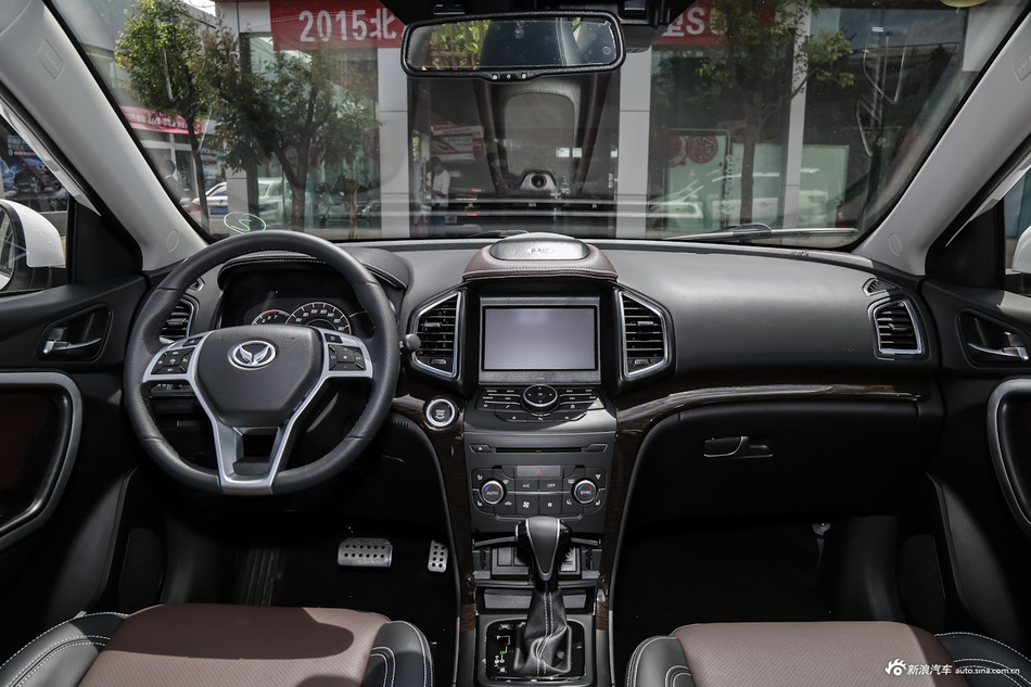 2016款幻速S6 1.5T 手动智能型