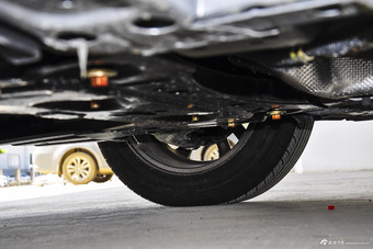 2016款风行S500 1.5L手动舒适型  皓月灰