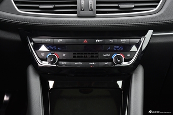 2018款宝沃BXi7 四驱旗舰型