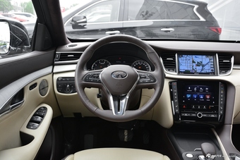 2018款英菲尼迪QX50 2.0T自动四驱旗舰版
