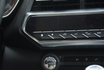 2018款众泰T500 1.5T手动尊享型