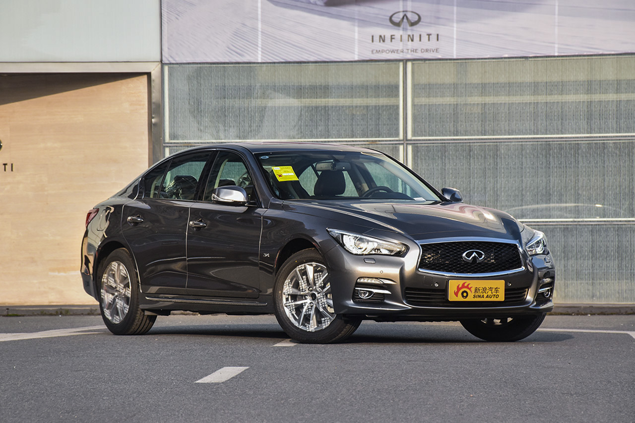 2016款英菲尼迪Q50L 2.0T自动悦享版