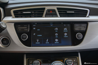 2016款吉利博越1.8TD自动智慧型